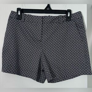 Womens Worthington Modern Fit Shorts Size 4 Black diamond Waist 15.5” Inseam 5”